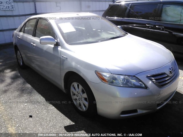 JTNBB46KX73039136 - 2007 TOYOTA CAMRY NEW GENERAT HYBRID SILVER photo 1