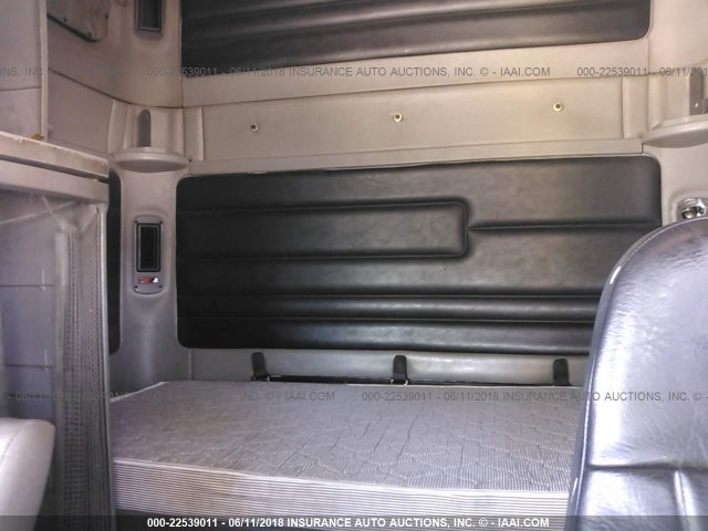 1FUYSSEB1YPA86050 - 2000 FREIGHTLINER CENTURY CLASSIC FLC120 未知 照片 7