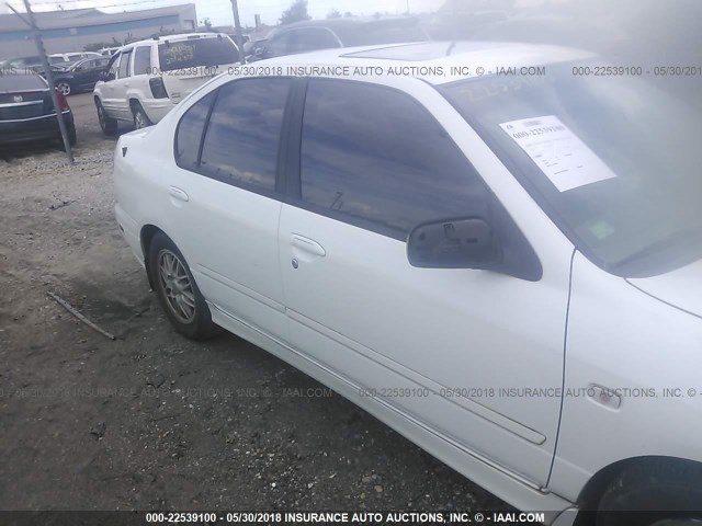 JNKCP11A81T404703 - 2001 INFINITI G20 WHITE photo 6