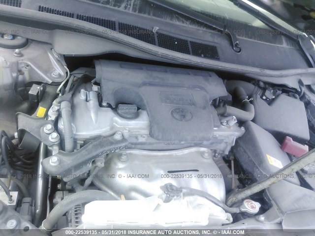 4T1BF1FK3HU446181 - 2017 TOYOTA CAMRY LE/XLE/SE/XSE 灰色 照片 10