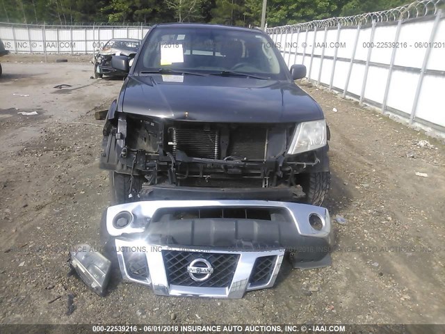 1N6AD0CW2AC421319 - 2010 NISSAN FRONTIER KING CAB SE/LE/NISMO GRAY photo 6