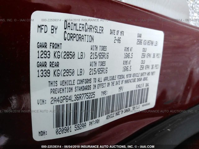 2A4GP64L36R775225 - 2006 CHRYSLER TOWN & COUNTRY LIMITED RED photo 9