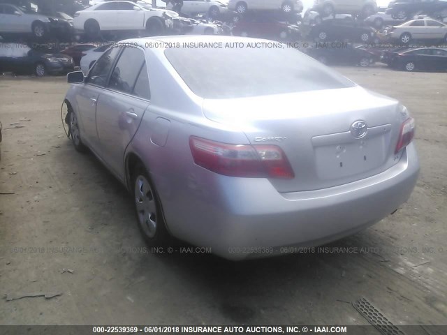 4T1BE46K98U247608 - 2008 TOYOTA CAMRY CE/LE/XLE/SE SILVER photo 3