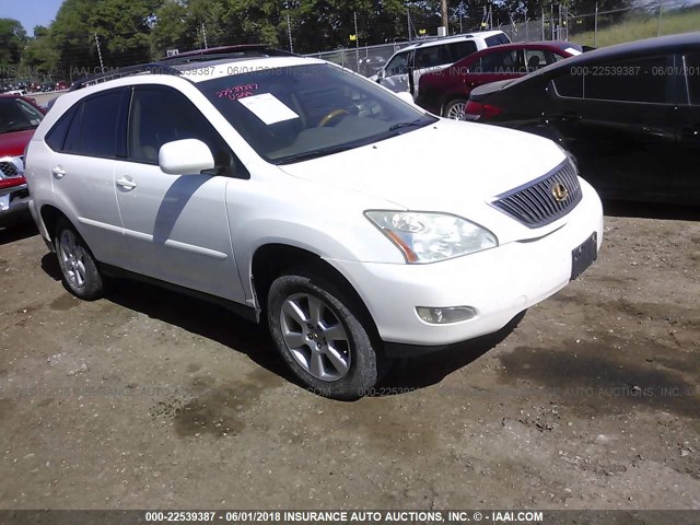 JTJHA31U440065794 - 2004 LEXUS RX 330 WHITE photo 1