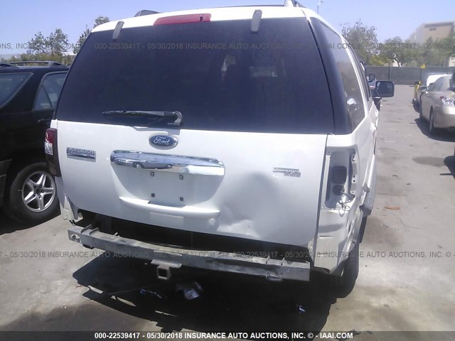 1FMFU15538LA29460 - 2008 FORD EXPEDITION XLT თეთრი ფოტო 6