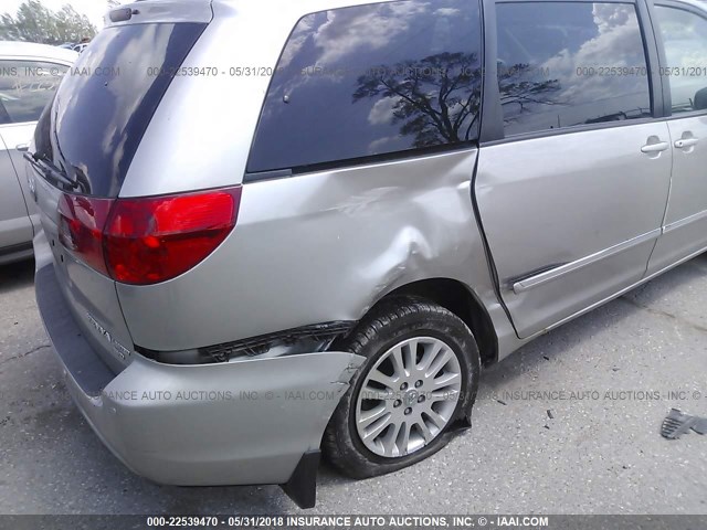 5TDBK22C98S012159 - 2008 TOYOTA SIENNA XLE/XLE LIMITED SILVER photo 6