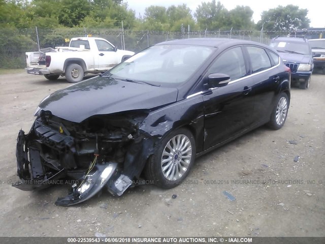 1FAHP3N29CL465217 - 2012 FORD FOCUS TITANIUM BLACK photo 2