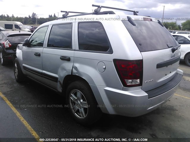 1J4GR48K45C607763 - 2005 JEEP GRAND CHEROKEE LAREDO/COLUMBIA/FREEDOM 银色 照片 3