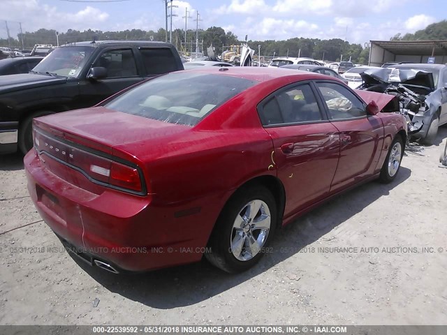 2C3CDXHG3DH653715 - 2013 DODGE CHARGER SXT RED photo 4