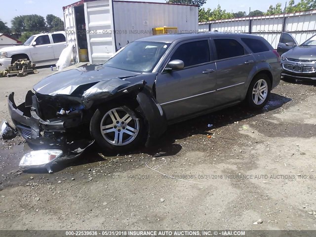 2D8GV582X5H542360 - 2005 DODGE MAGNUM R/T GRAY photo 2