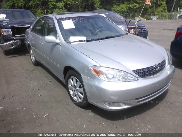 4T1BF30K83U059574 - 2003 TOYOTA CAMRY LE/XLE/SE ნაცრისფერი ფოტო 1