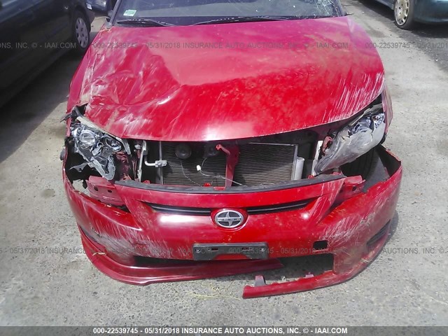 JTKJF5C73D3051546 - 2013 TOYOTA SCION TC 红色 照片 6