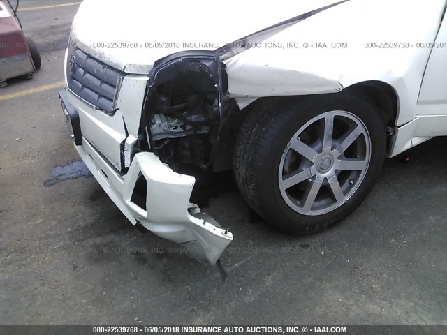 1GYEE63A140148575 - 2004 CADILLAC SRX WHITE photo 6