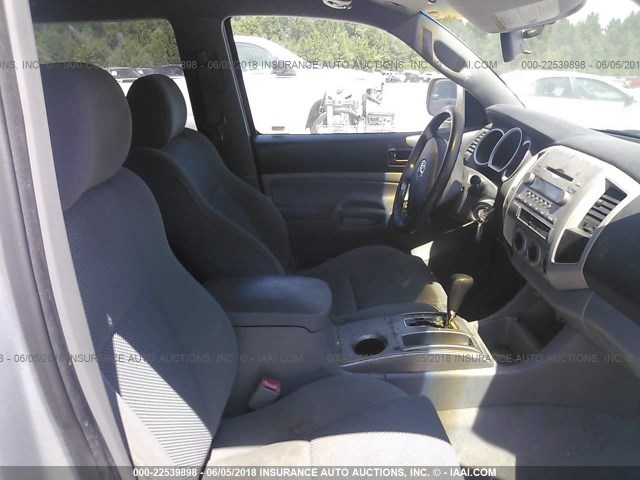 5TEJU62N46Z303277 - 2006 TOYOTA TACOMA DOUBLE CAB PRERUNNER SILVER photo 5