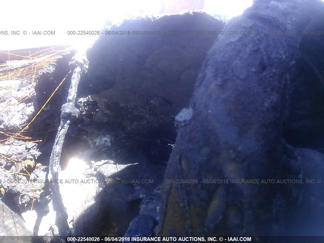 JTKDE177260132352 - 2006 TOYOTA SCION TC 灰色 照片 7