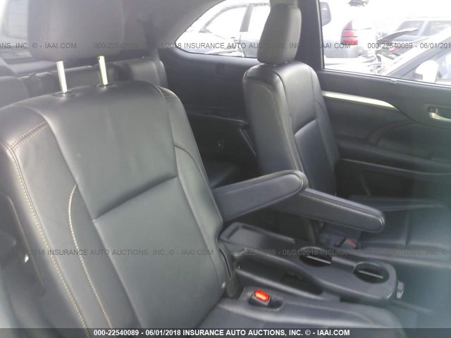 5TDJKRFH5FS215508 - 2015 TOYOTA HIGHLANDER XLE ვერცხლისფერი ფოტო 8