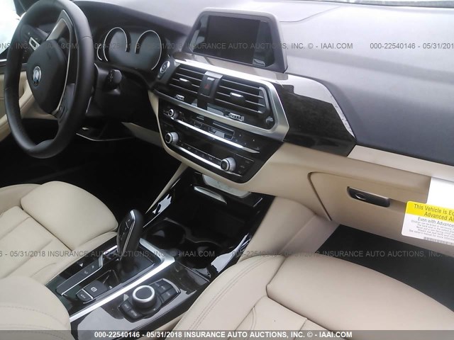 5UXTR9C52JLC81184 - 2018 BMW X3 XDRIVEM40I Белый фото 5