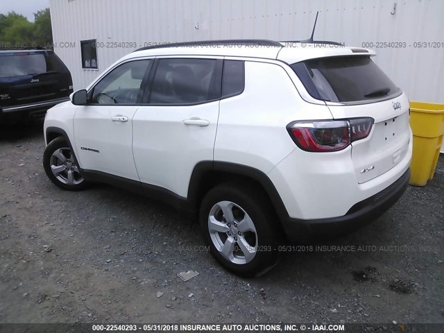 3C4NJDBB3JT176070 - 2018 JEEP COMPASS LATITUDE 白色 照片 3