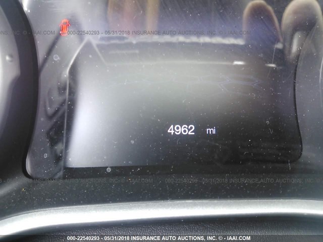 3C4NJDBB3JT176070 - 2018 JEEP COMPASS LATITUDE 白色 照片 7