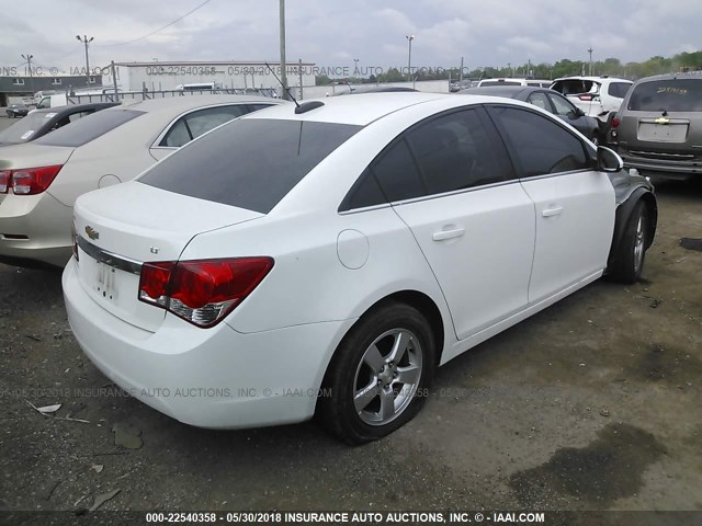 1G1PC5SB7F7186937 - 2015 CHEVROLET CRUZE LT WHITE photo 4