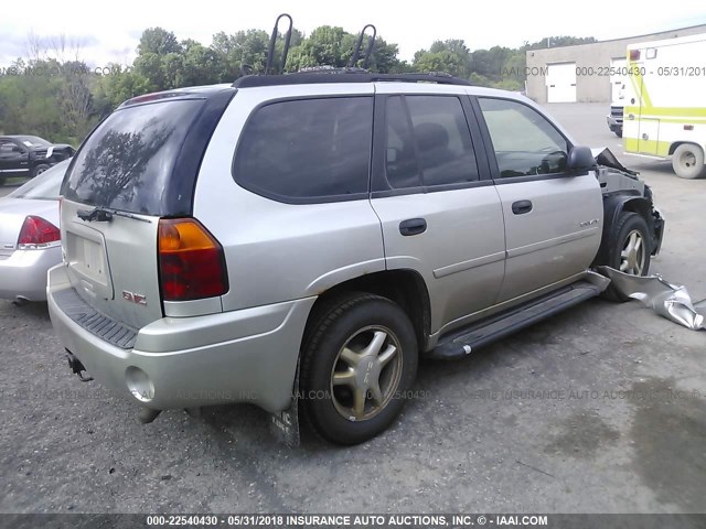 1GKDT13S862336282 - 2006 GMC ENVOY SILVER photo 4