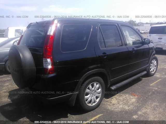 JHLRD78965C010614 - 2005 HONDA CR-V SE/EX BLACK photo 4