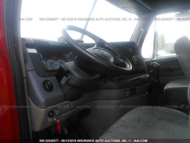 1FUJGLBG3CLBC8108 - 2012 FREIGHTLINER CASCADIA 125  Unknown photo 5