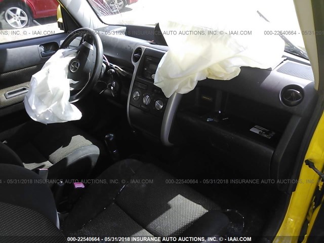 JTLKT334654016398 - 2005 TOYOTA SCION XB Сары фото 5