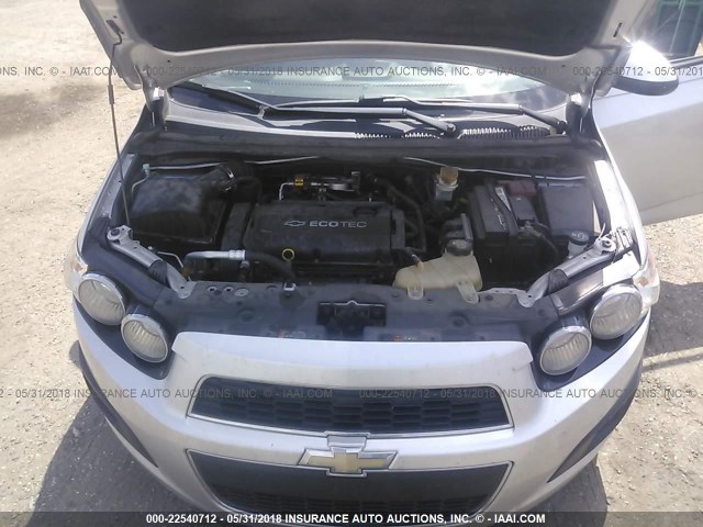 1G1JA5SH3C4175186 - 2012 CHEVROLET SONIC LS 银色 照片 10