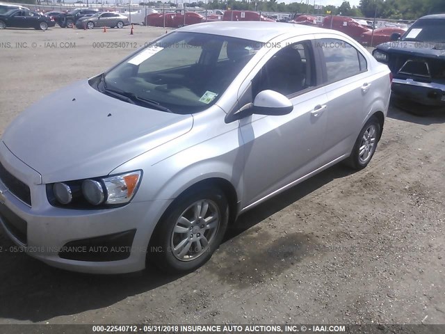 1G1JA5SH3C4175186 - 2012 CHEVROLET SONIC LS 银色 照片 6