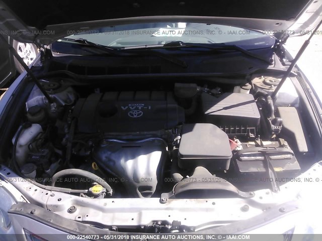 4T4BF3EK9AR064603 - 2010 TOYOTA CAMRY SE/LE/XLE SILVER photo 10