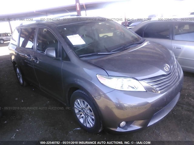 5TDYK3DC1FS591867 - 2015 TOYOTA SIENNA XLE/LIMITED GRAY photo 1