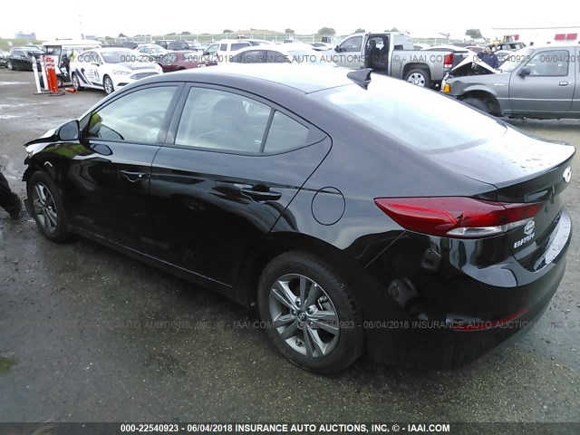 5NPD84LF4JH266076 - 2018 HYUNDAI ELANTRA SEL/VALUE/LIMITED BLACK photo 3