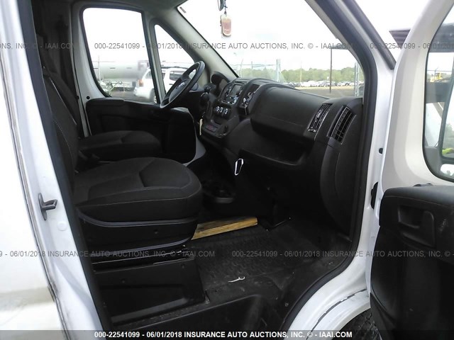 3C6TRVDG2HE515101 - 2017 RAM PROMASTER 2500 2500 HIGH WHITE photo 5