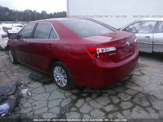 4T4BF1FK3DR282981 - 2013 TOYOTA CAMRY L/SE/LE/XLE 红色 照片 3