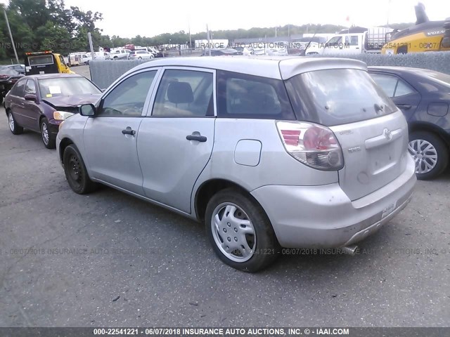 2T1KR32EX5C340343 - 2005 TOYOTA COROLLA MATRIX XR SILVER photo 3