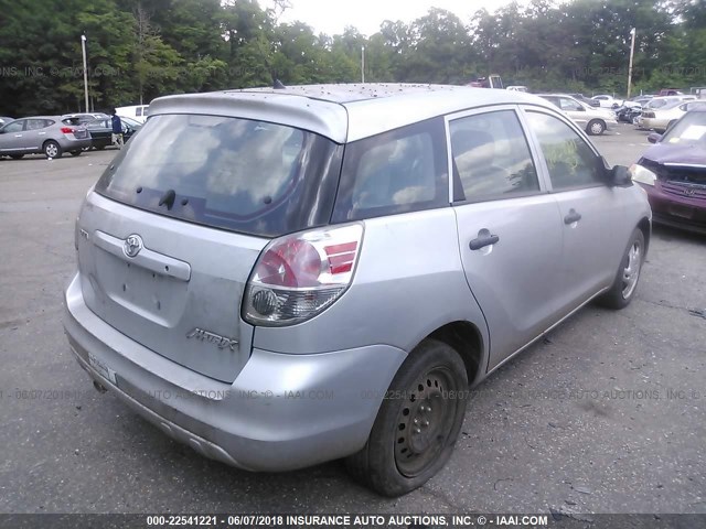 2T1KR32EX5C340343 - 2005 TOYOTA COROLLA MATRIX XR SILVER photo 4