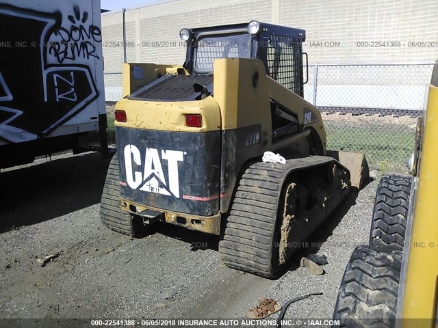 CAT00277JCNC01729 - 2003 CATERPILLAR 277 YELLOW photo 4