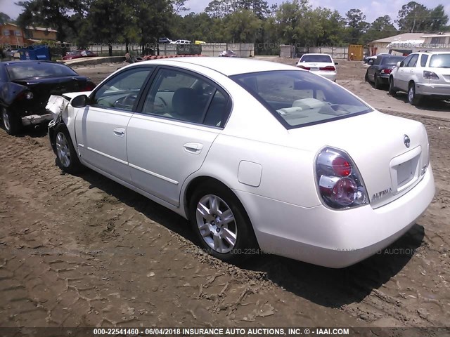 1N4AL11D96N325833 - 2006 NISSAN ALTIMA S/SL WHITE photo 3