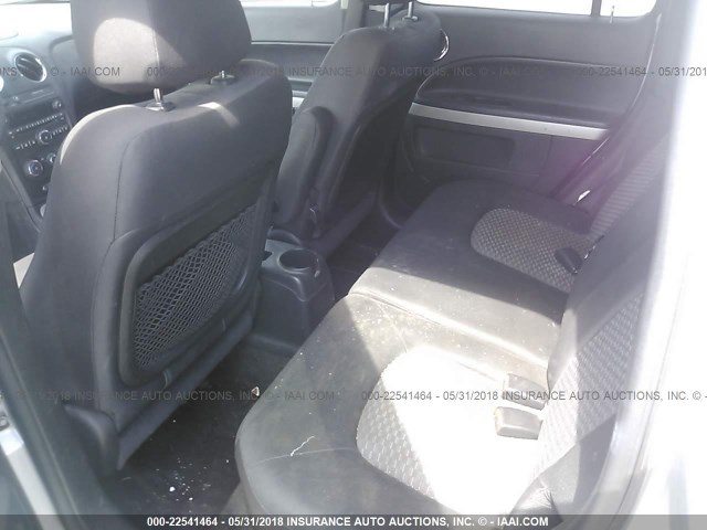 3GNBAADB2AS612998 - 2010 CHEVROLET HHR LS SILVER photo 8