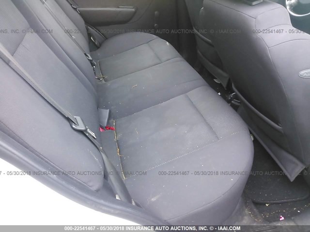 KL1TD56608B181893 - 2008 CHEVROLET AVEO LS WHITE photo 8