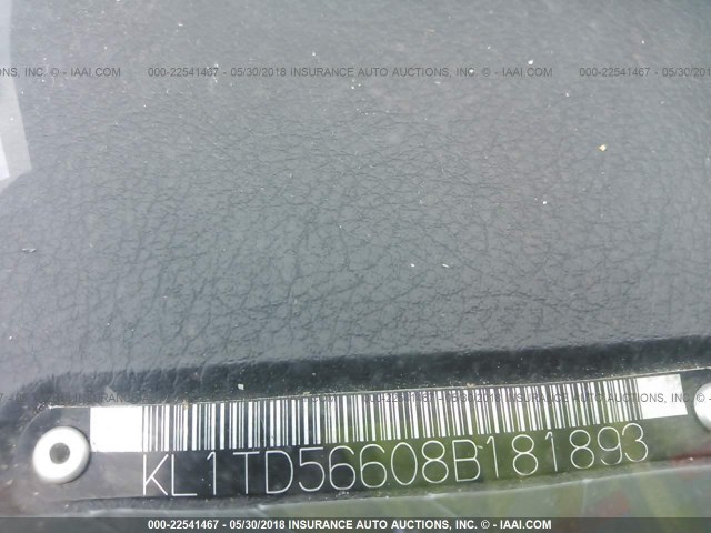 KL1TD56608B181893 - 2008 CHEVROLET AVEO LS WHITE photo 9