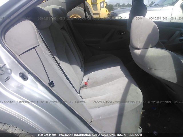 4T1BE46KX7U050266 - 2007 TOYOTA CAMRY NEW GENERAT CE/LE/XLE/SE SILVER photo 8