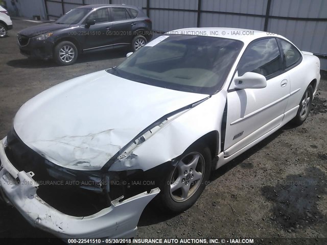 1G2WR1218XF317418 - 1999 PONTIAC GRAND PRIX GTP WHITE photo 2