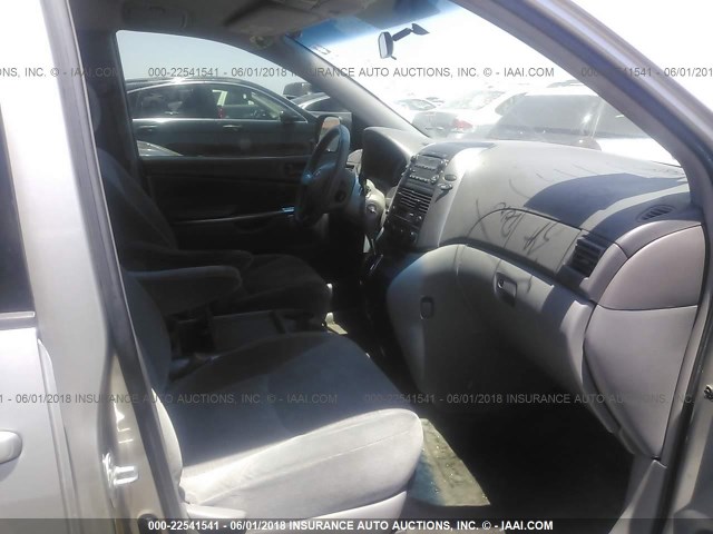 5TDZK23C78S215435 - 2008 TOYOTA SIENNA CE/LE GRAY photo 5