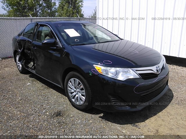 4T4BF1FK4ER389183 - 2014 TOYOTA CAMRY L/SE/LE/XLE 蓝色 照片 1