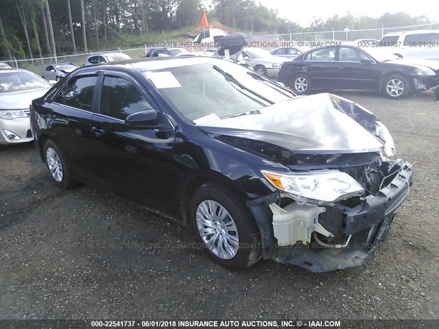 4T4BF1FK7DR331731 - 2013 TOYOTA CAMRY L/SE/LE/XLE Qara foto 1