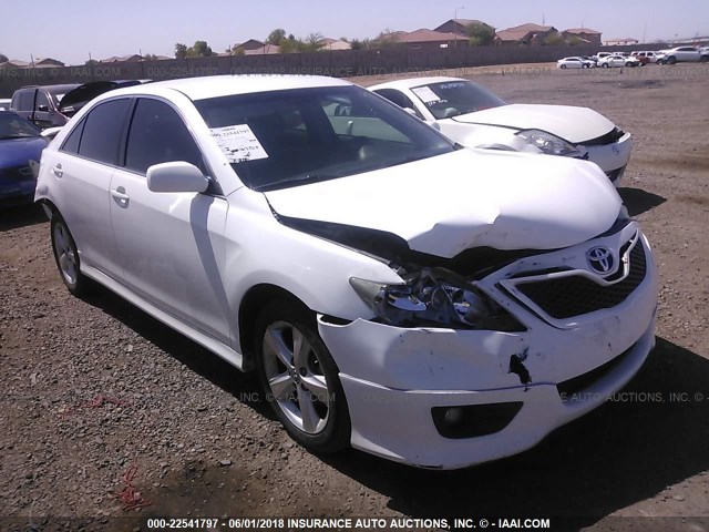 4T1BF3EK8AU573446 - 2010 TOYOTA CAMRY SE/LE/XLE WHITE photo 1