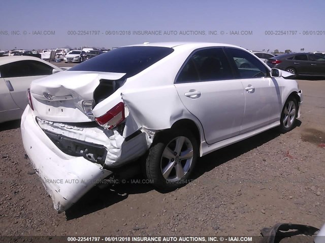 4T1BF3EK8AU573446 - 2010 TOYOTA CAMRY SE/LE/XLE WHITE photo 4