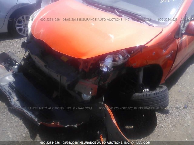 JTDKDTB39D1036257 - 2013 TOYOTA PRIUS C ORANGE photo 6